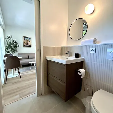 112 - Le Five, Studio, Clim, Terrasse, Parking مونبيلييه